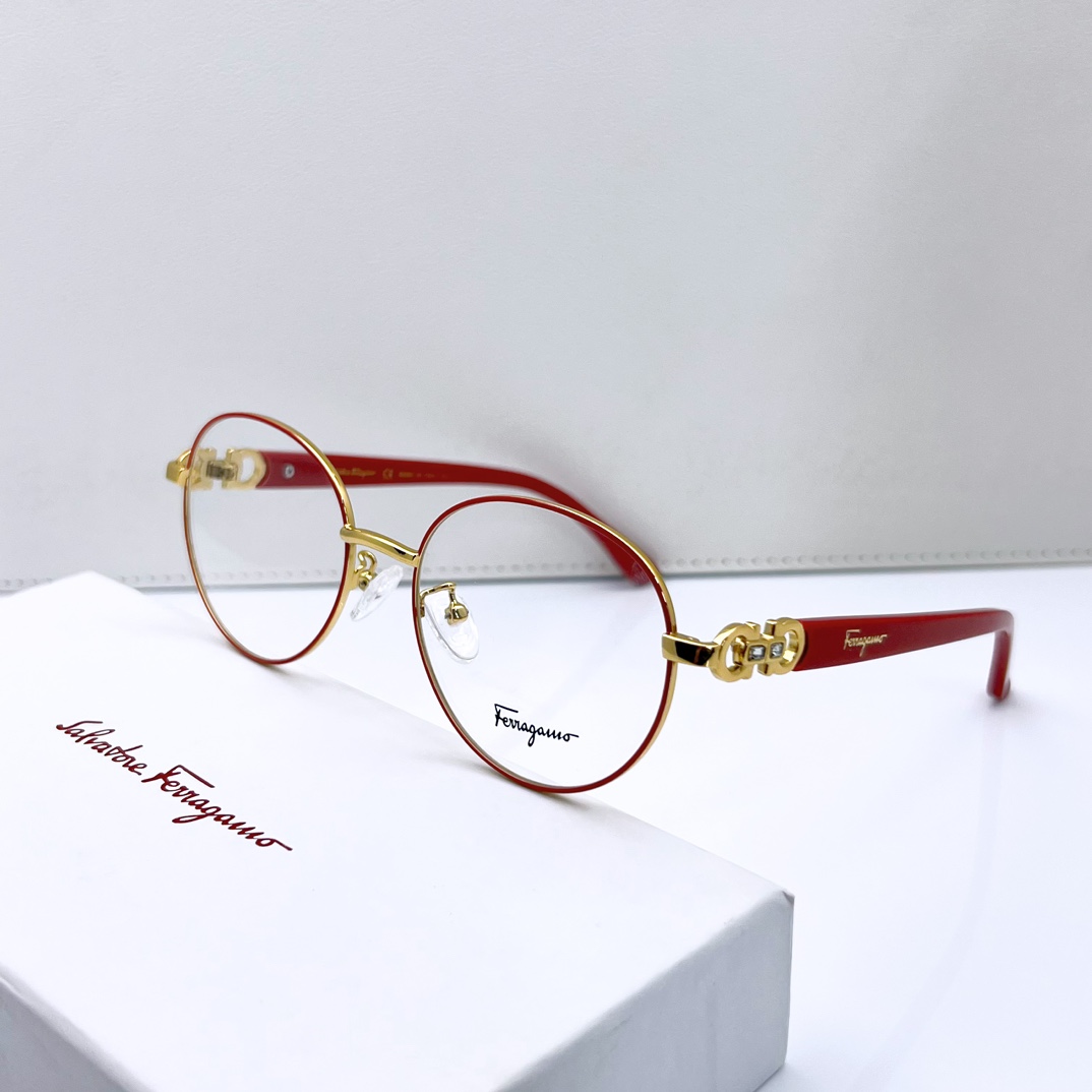 red color of Wholesale Fake Ferragamo Eyeglasses 2903 fer035