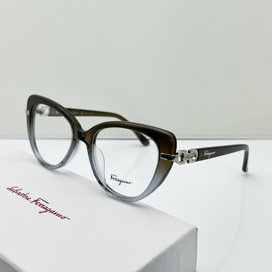 c1 color of Wholesale fake Ferragamo Eyeglasses for women 2904 Online fer035