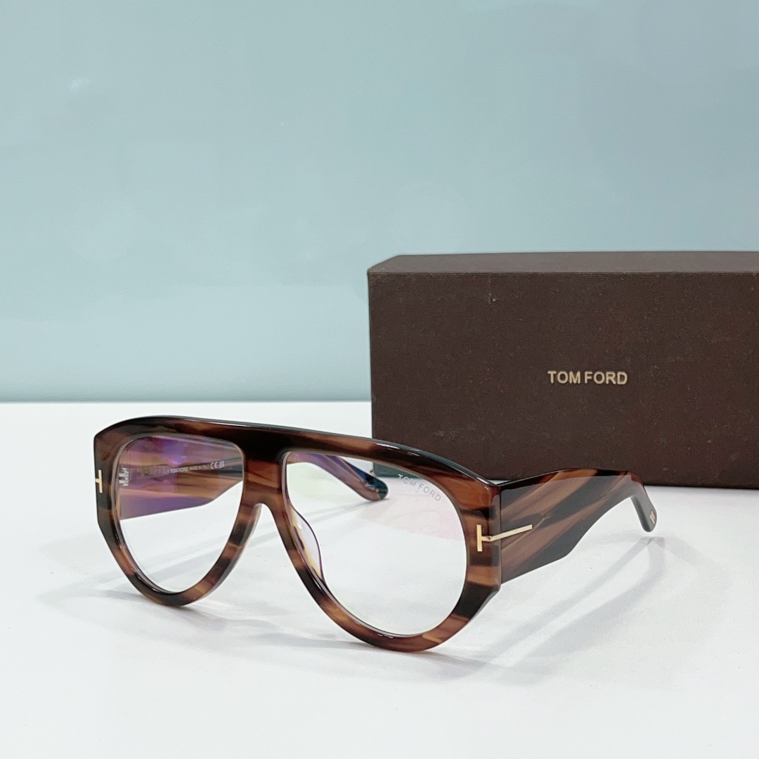 c3 color of fake oversized tom ford eyeglasses ft1044