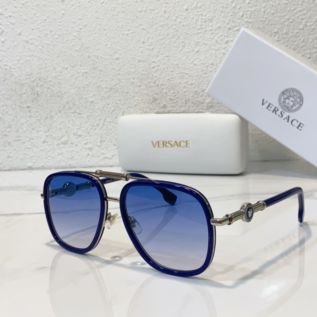 blue color of black gold color of Replica Versace sunglasses VE6741
