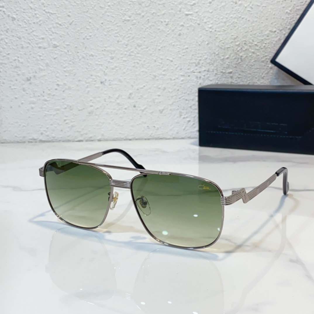 green color of replica sunglasses cazal 9101