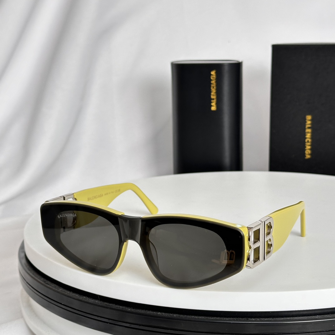 yellow color of balenciaga sunglasses dummy bb0534s