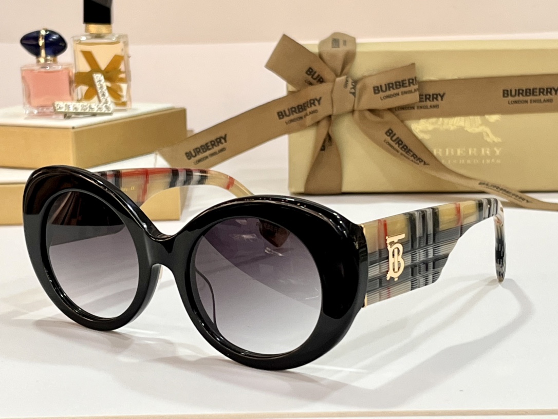c5 color of replica sunglasses burberry 4743