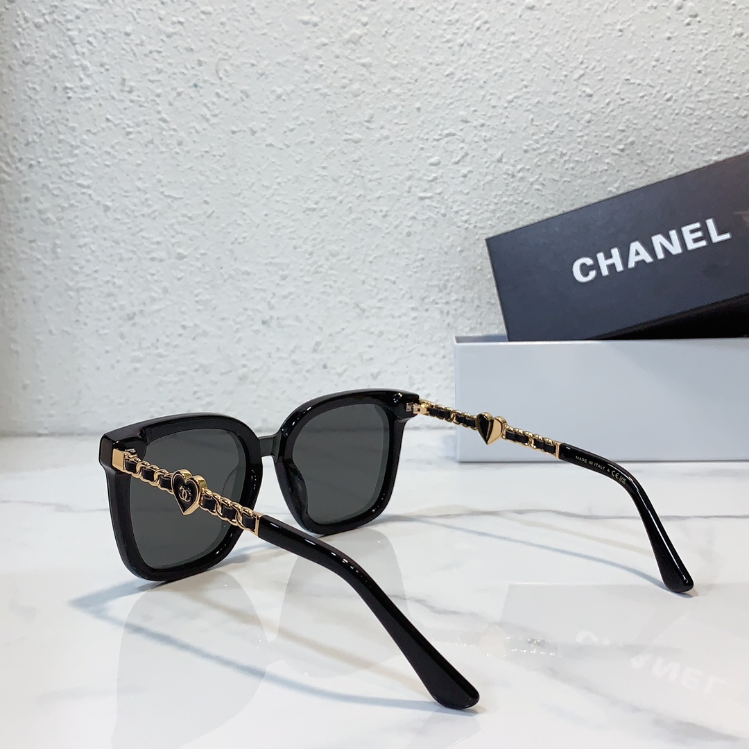 side version of Chanel sunglasses replica A95076