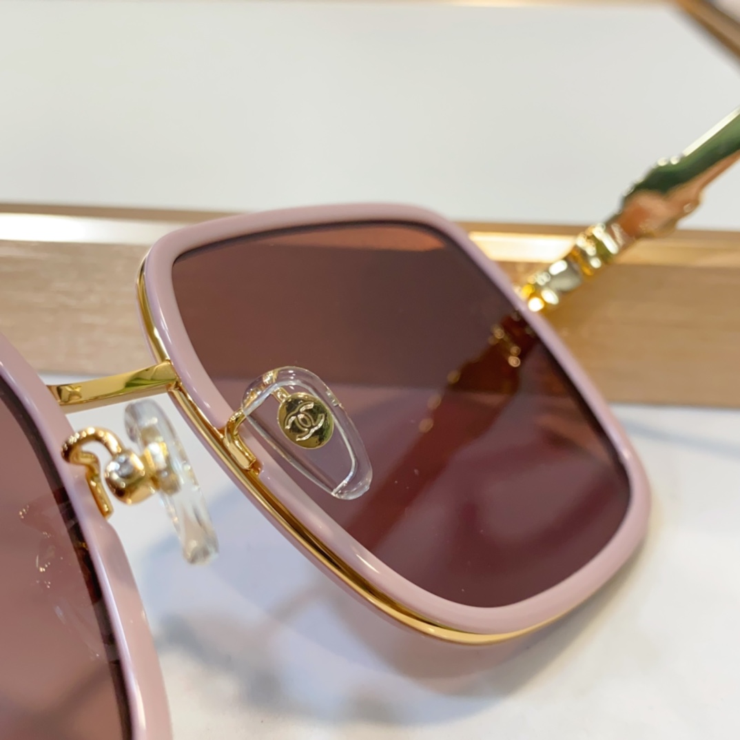 inside version Chanel sunglasses replica 5122