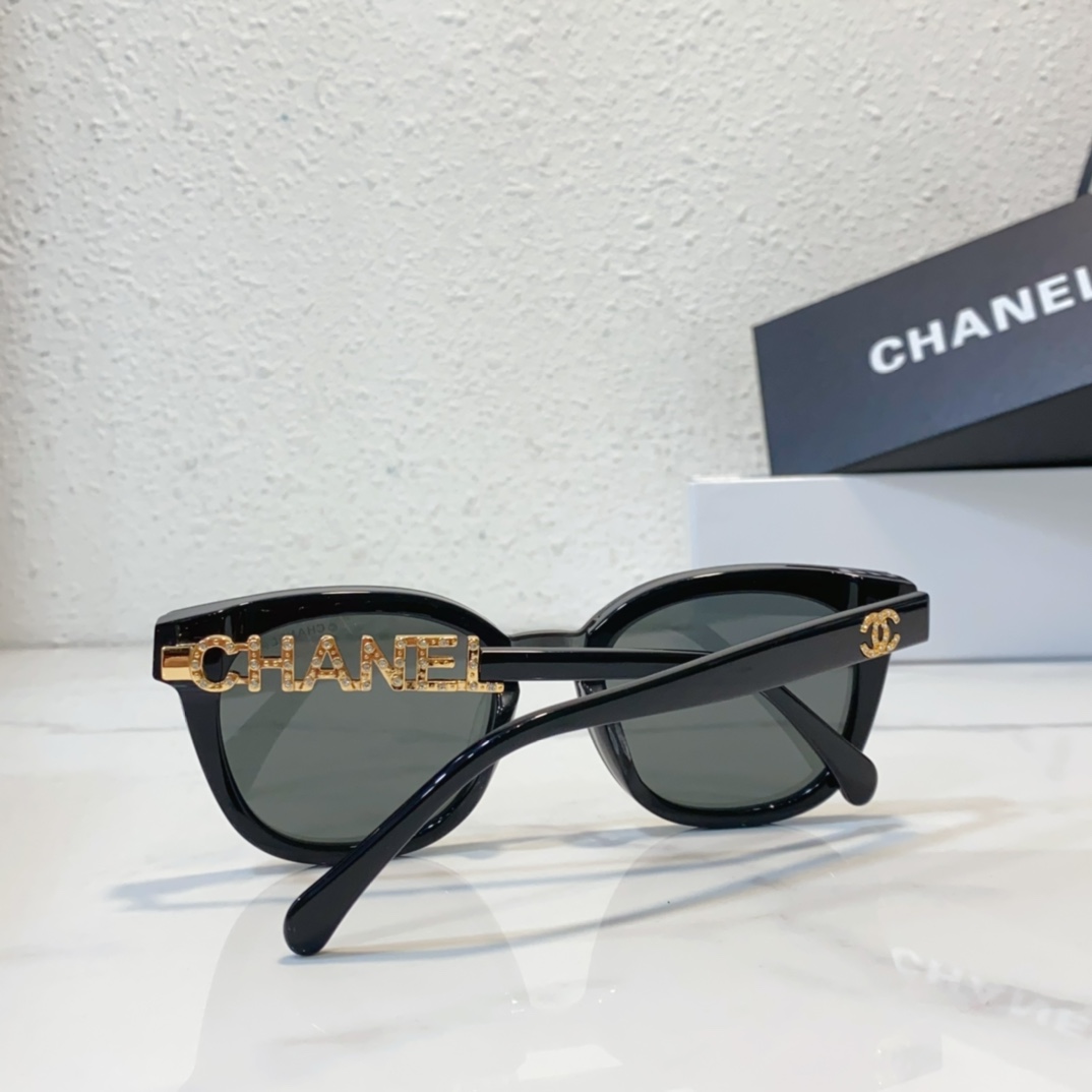 back version of Chanel sunglasses replica A95068