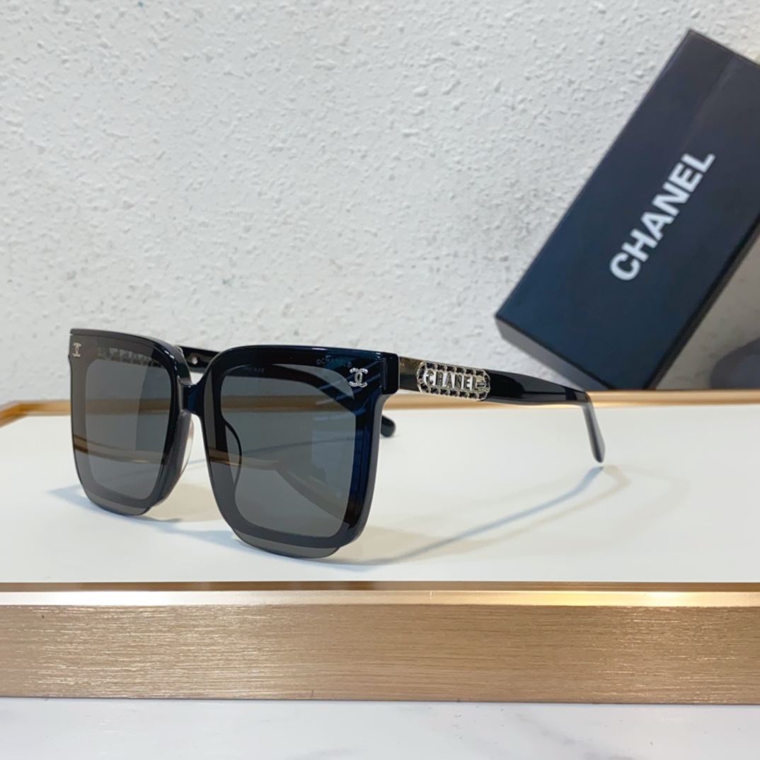 black silver color of Chanel sunglasses replica 7162