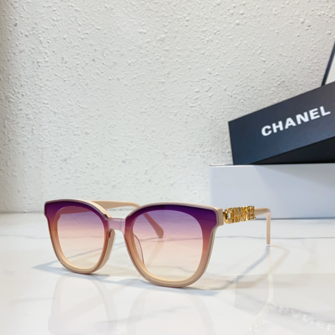 purple color of Chanel sunglasses replica A95068