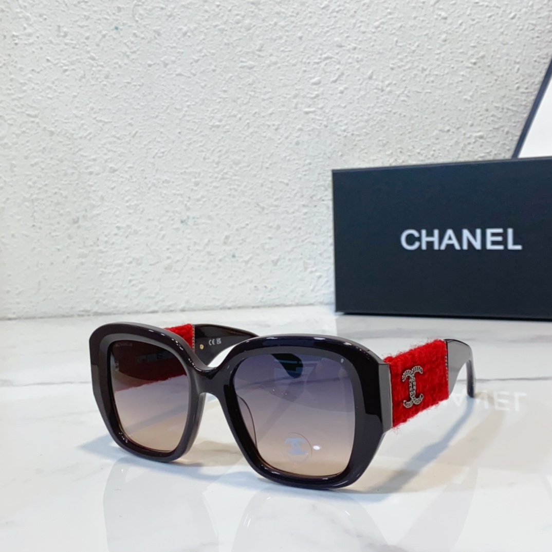 black red color of Chanel sunglasses replica 5512 A