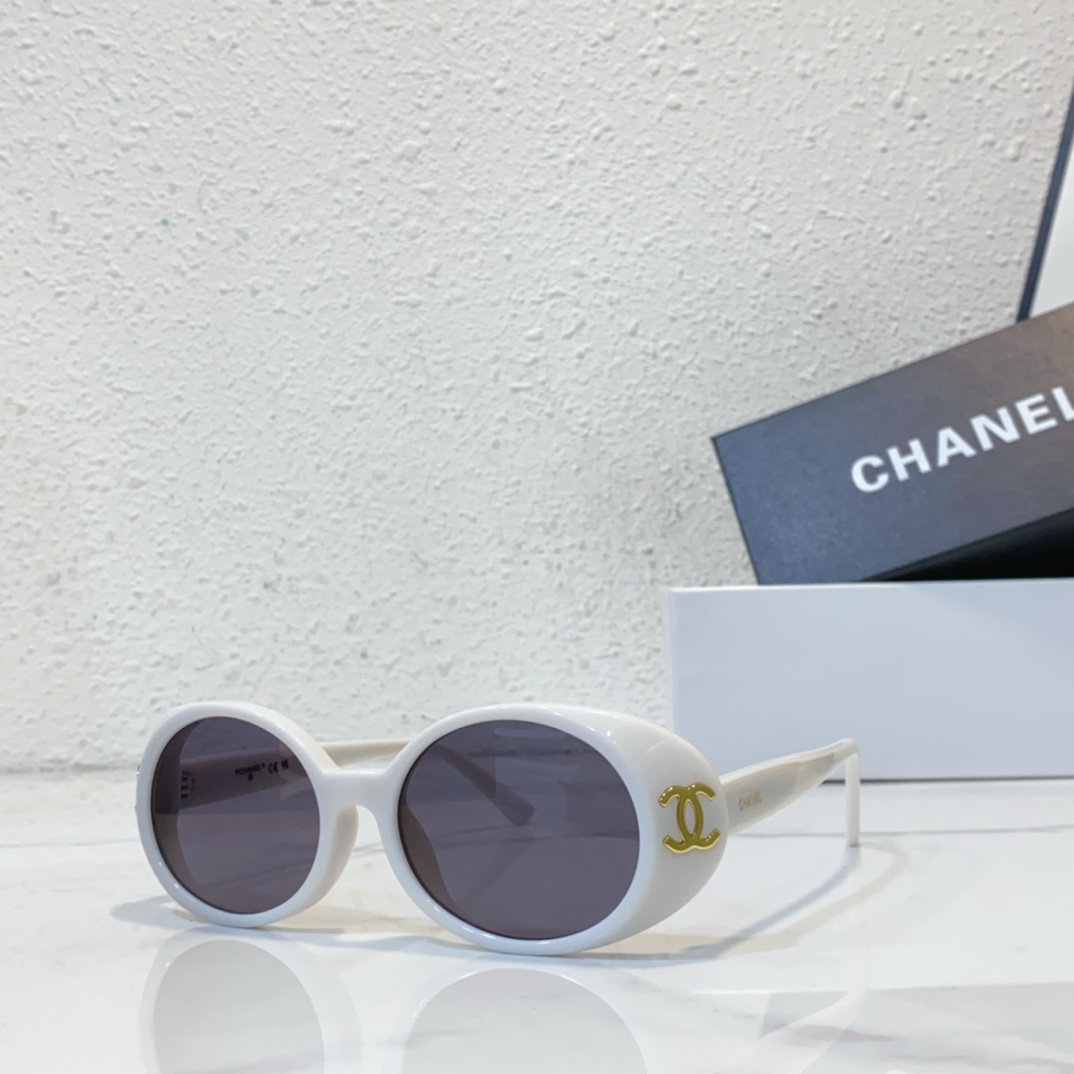white Chanel sunglasses replica CH5618