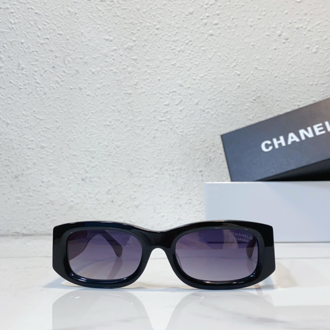front version Chanel sunglasses replica CH5525