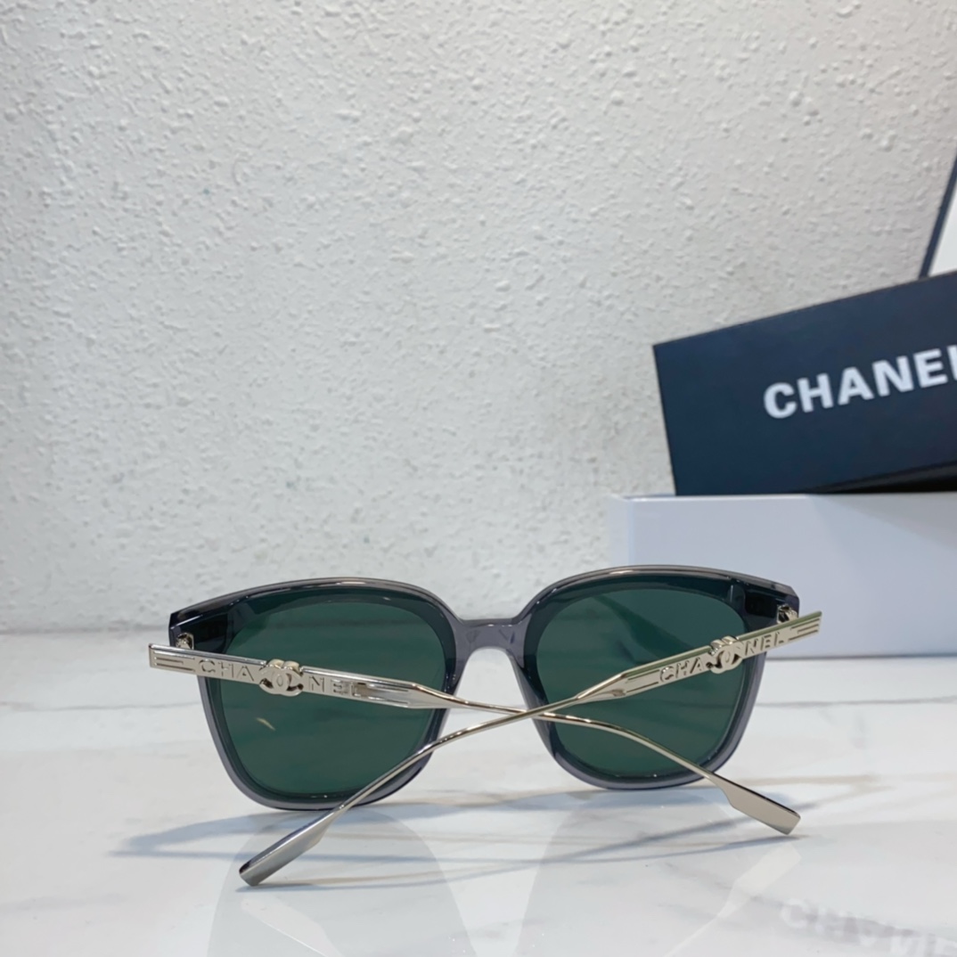 back version Chanel sunglasses replica CH2303