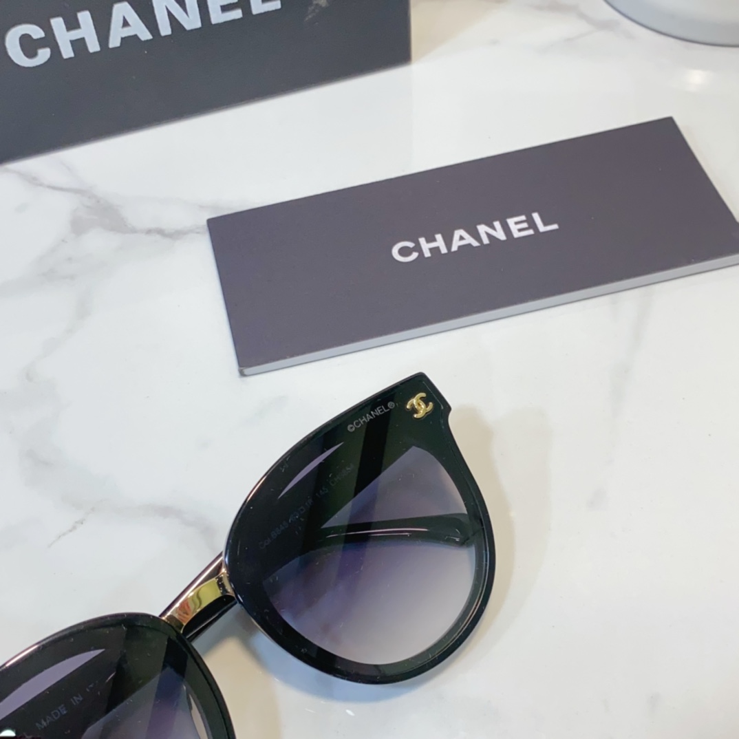 front version Chanel sunglasses replica CH3854