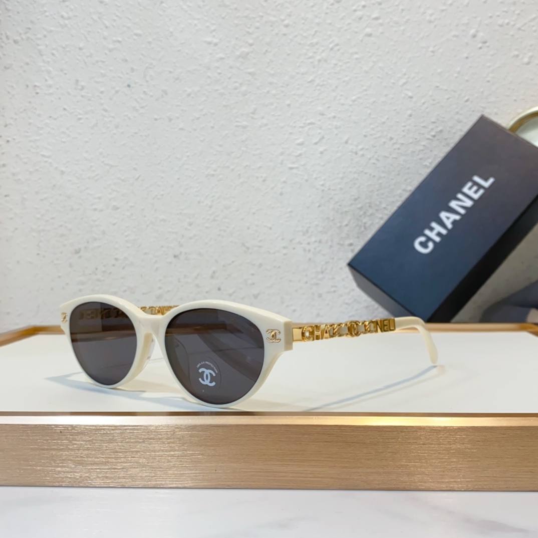white Chanel sunglasses replica CH0539