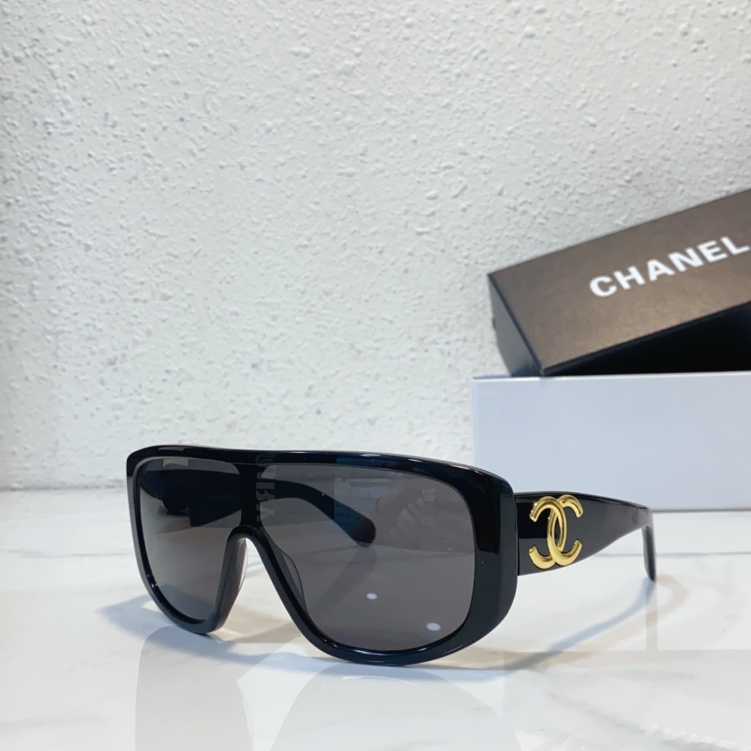 black gold Chanel sunglasses replica CH5495