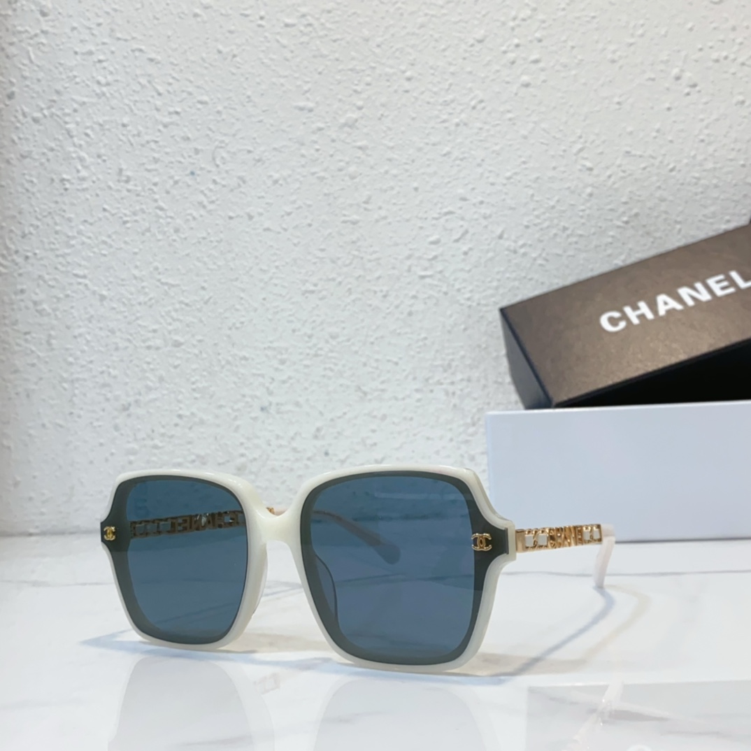 white blue Replica Chanel sunglasses CH6306