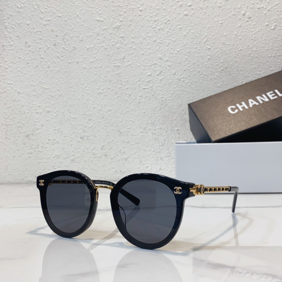 black gold Replica Chanel sunglasses CH7315