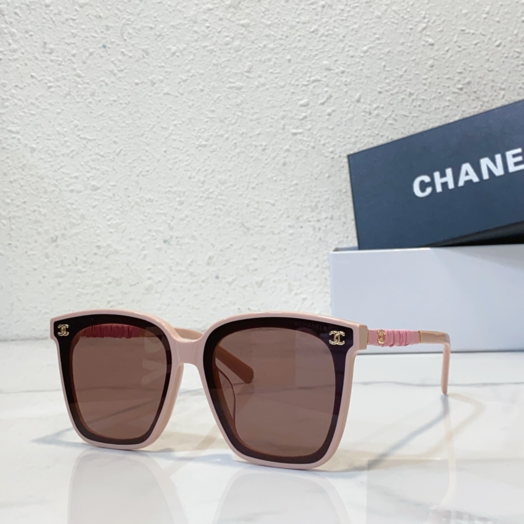 pink color of Replica Chanel sunglasses CH7355