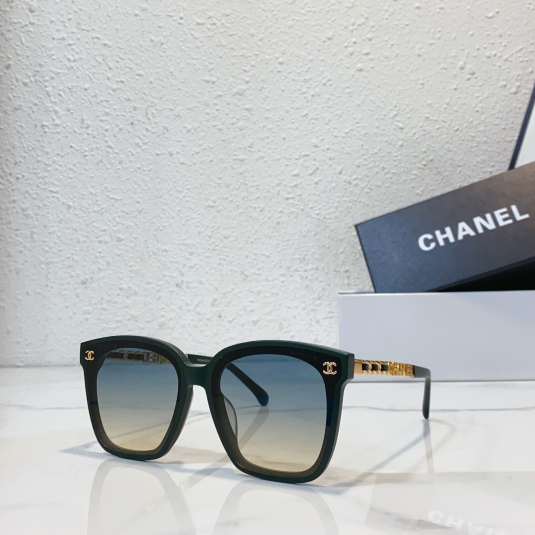 sky blue Replica Chanel sunglasses CH6355