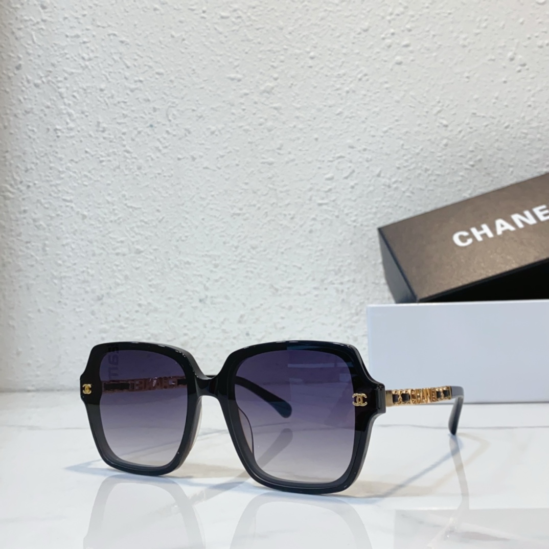 black Replica Chanel sunglasses CH6306