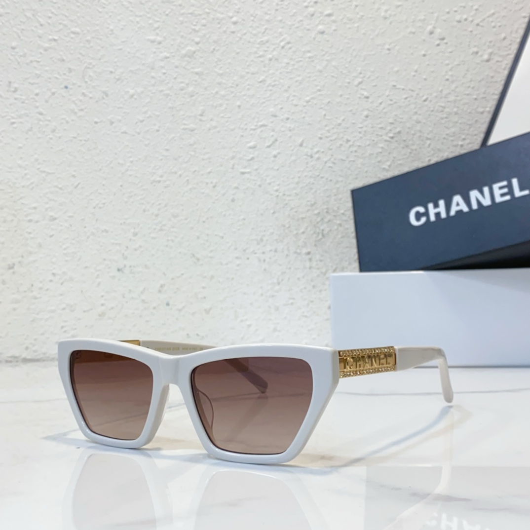 white Replica Chanel sunglasses CH8204