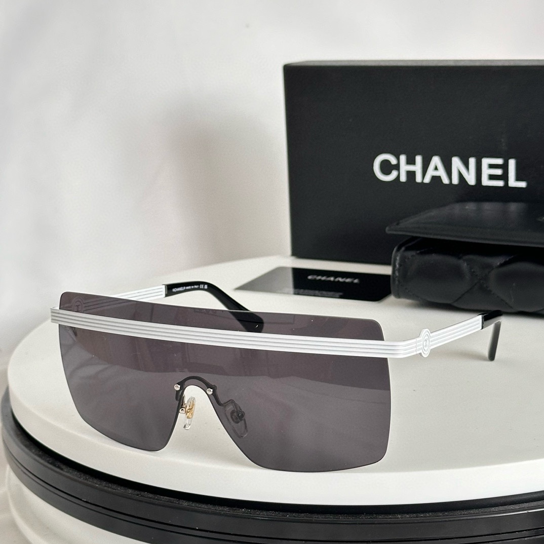 white of Replica sunglasses for women ch73143 - white
