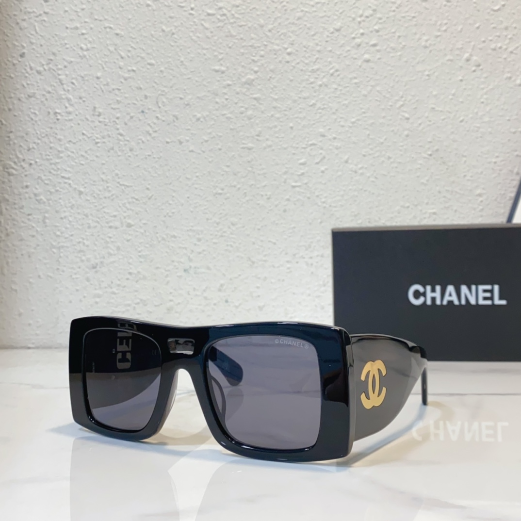black of High-quality replica sunglasses online
