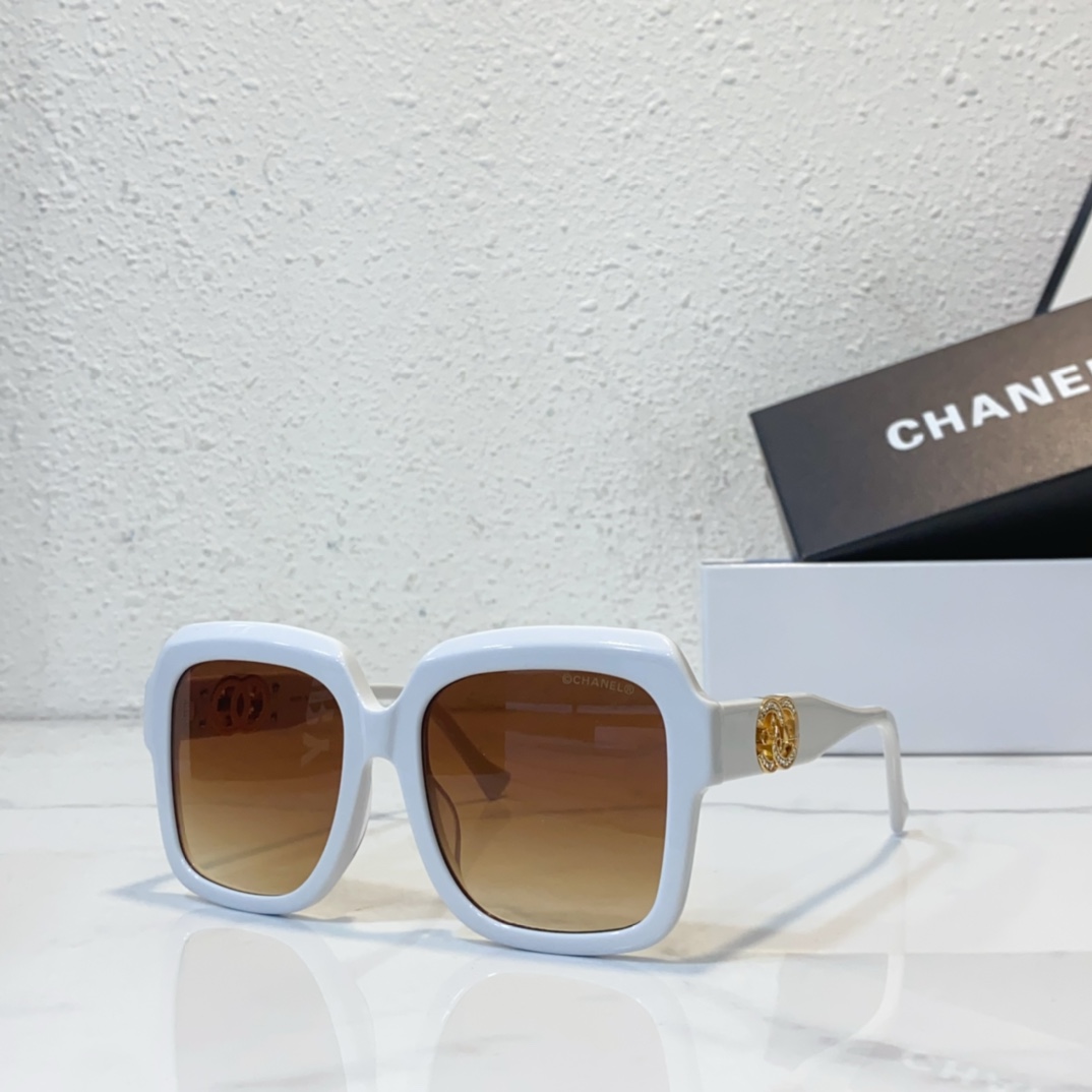 white Best Replica Sunglasses for summer CH8283