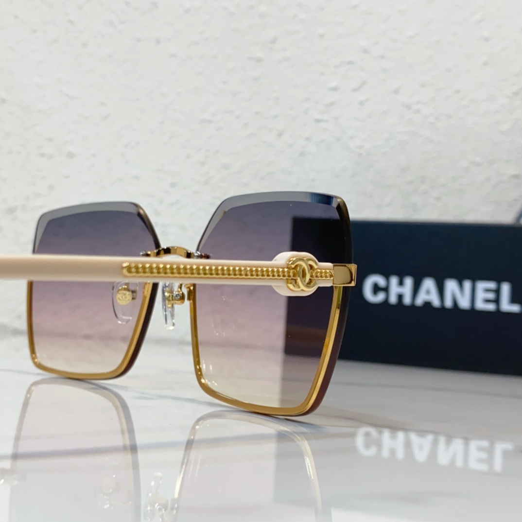 side of Affordable designer sunglasses replicas CH8287