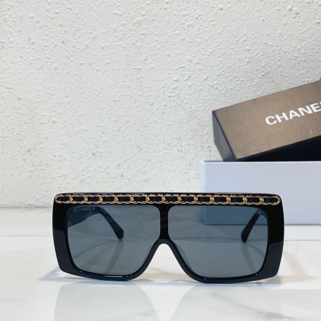 front of Top-rated replica sunglasses brands CH9142