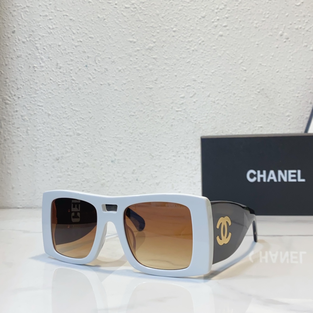 white of High-quality replica sunglasses online