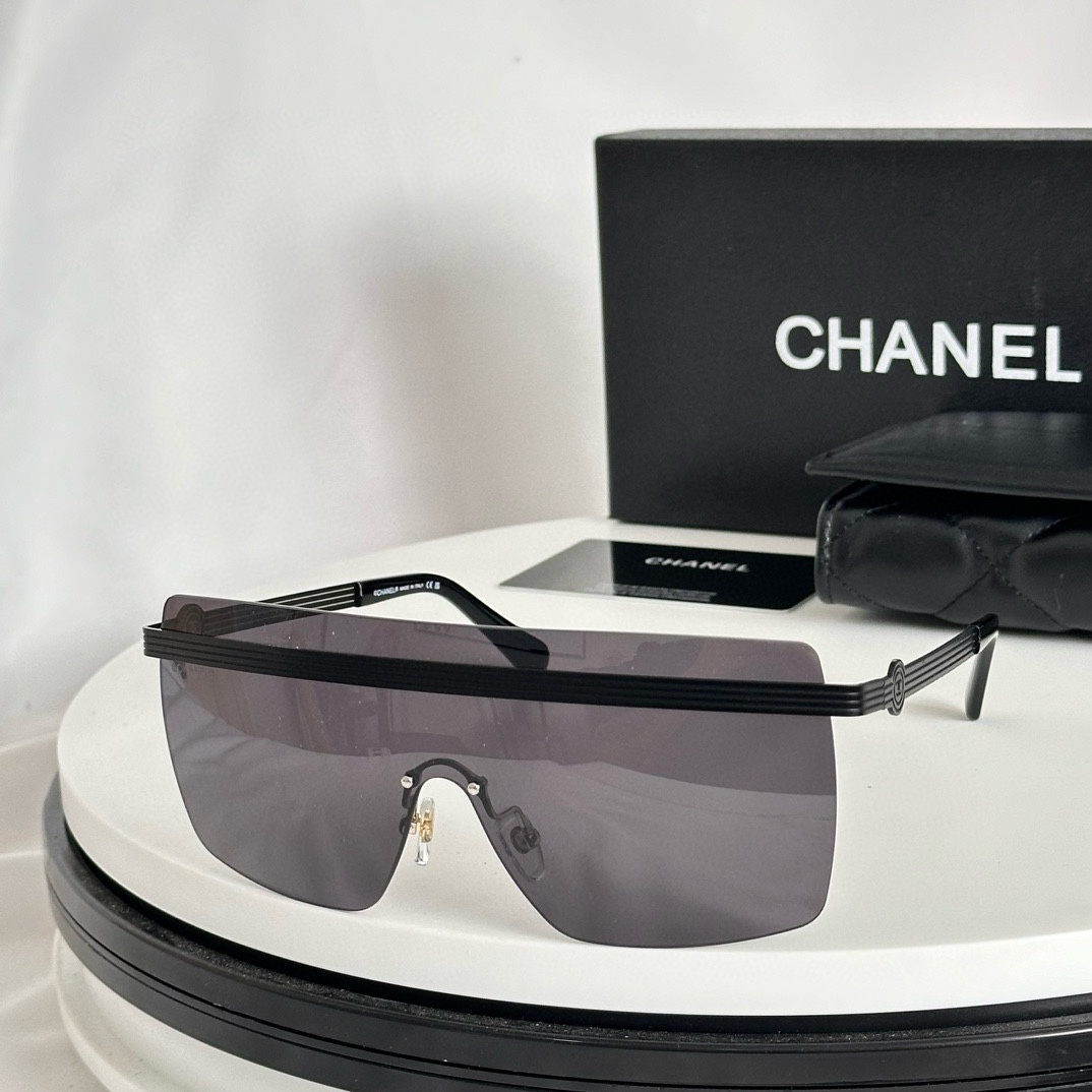 white of Replica sunglasses for women ch73143 - black