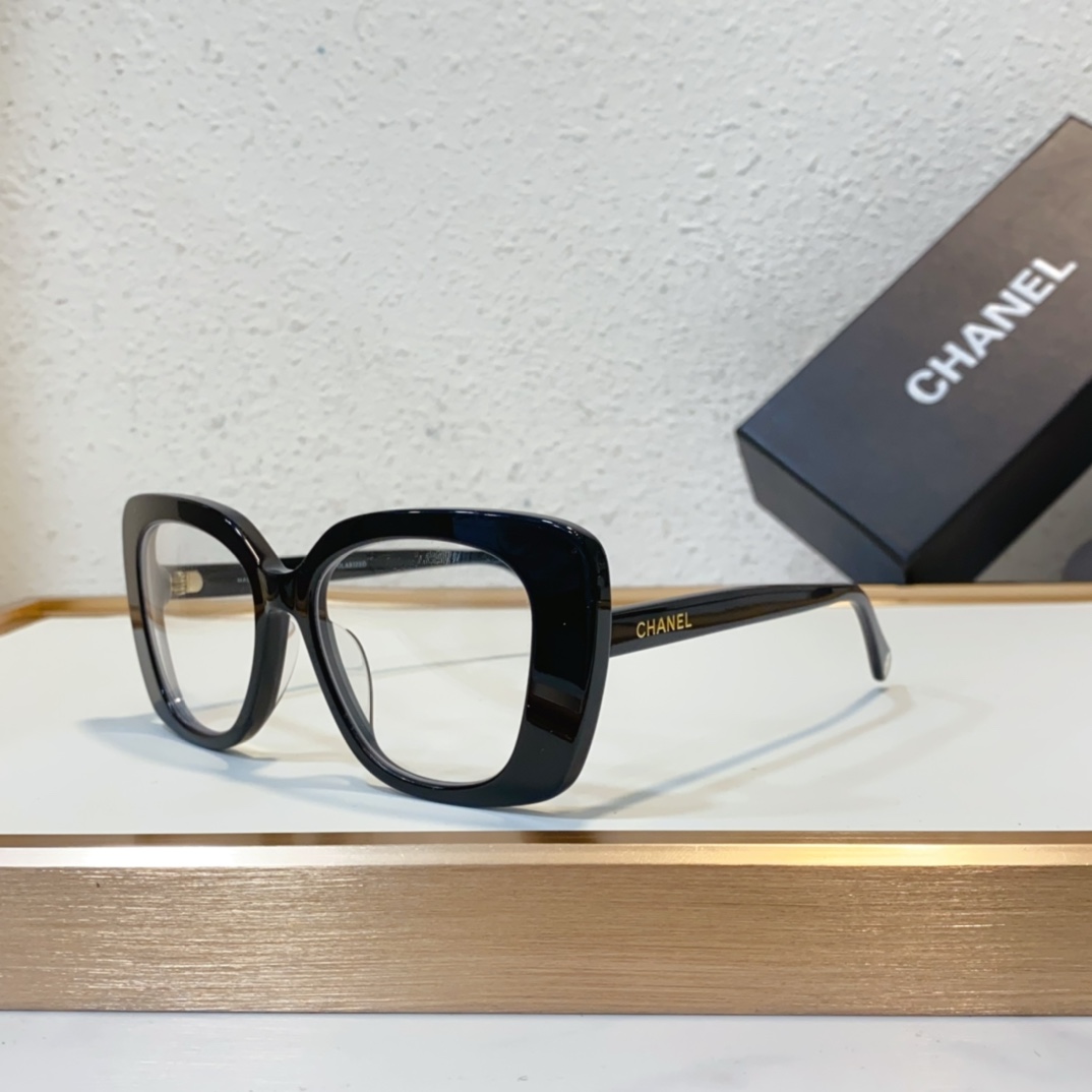 Chanel Replica sunglasses for beach vacations ch5504 - black eye glass
