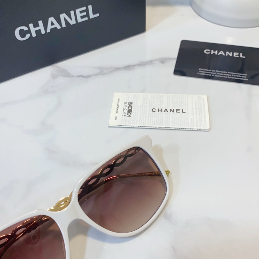 Best replica designer sunglasses chanel ch1212 - front