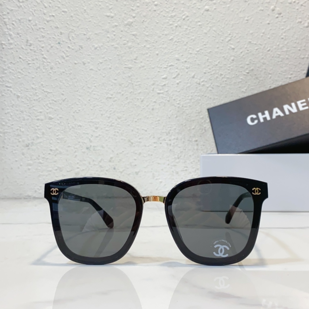Chanel Replica sunglasses that look like real ch6090 - front