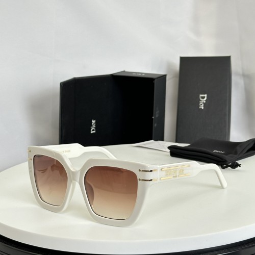 Fake Dior Sunglasses s10f