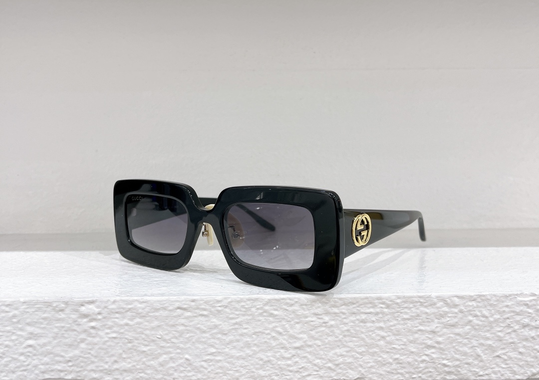 Fake sunglasses gucci for everyday wear  gg0974s - gray