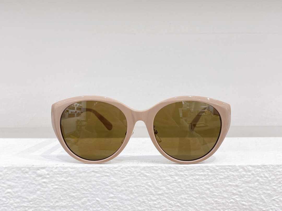 Replica Gucci sunglasses for diamond-shaped faces gg0814sk - front