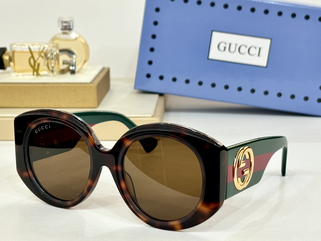 Fake gucci sunglasses for everyday wear gg1308s - amber