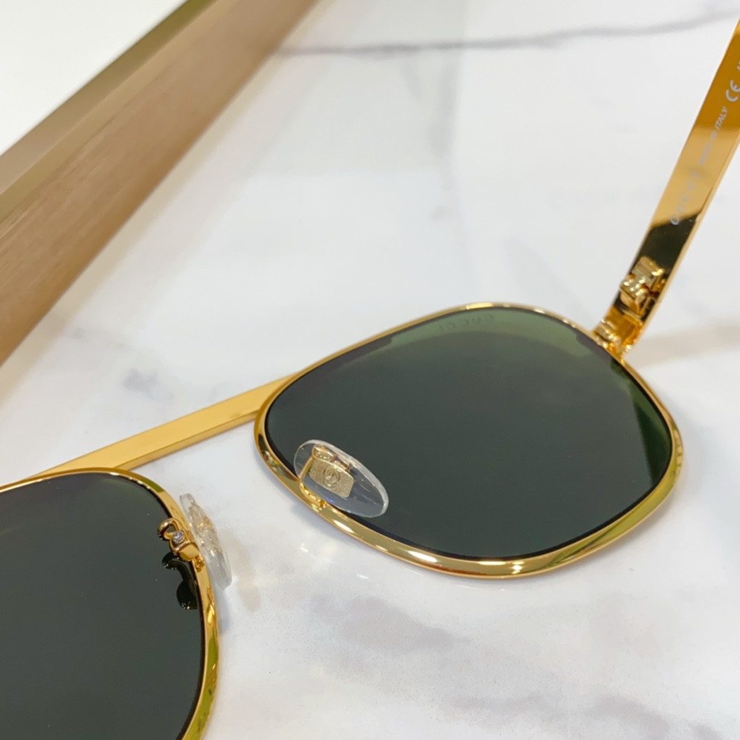 Replica gucci sunglasses for active lifestyle gg1514s - inside