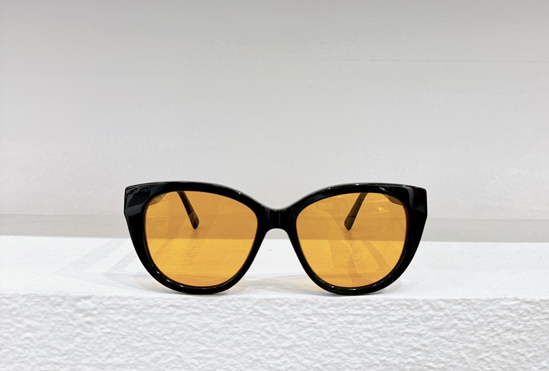 Gucci replica sunglasses for extreme sports gg1588s - front