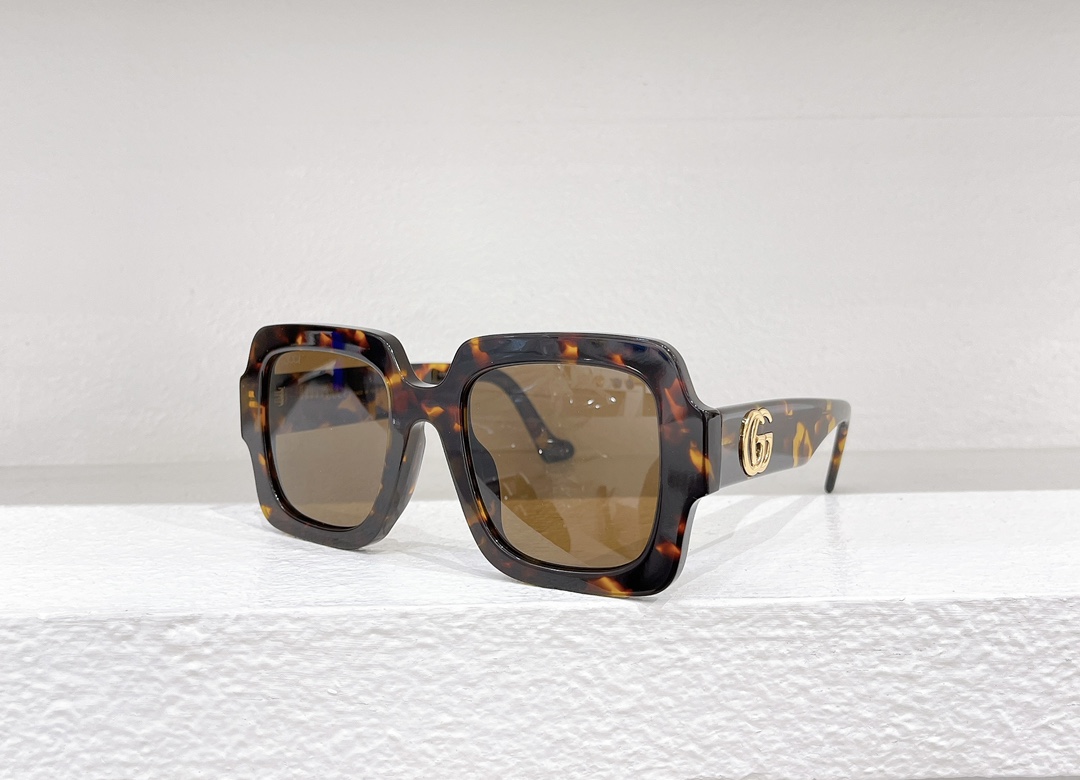 Gucci replica sunglasses with vented lenses gg1547s - amber