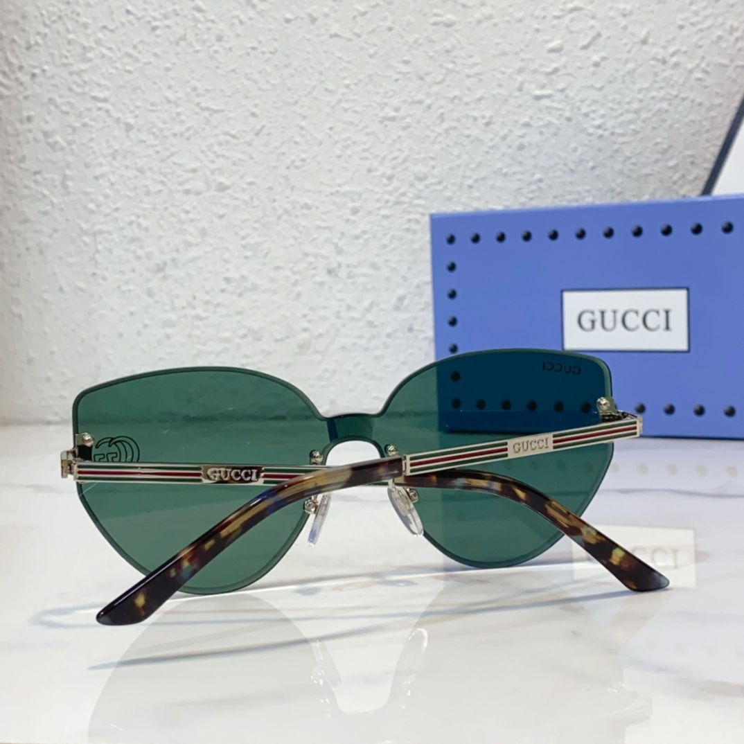 Gucci Fake Sunglasses gg1624 - back