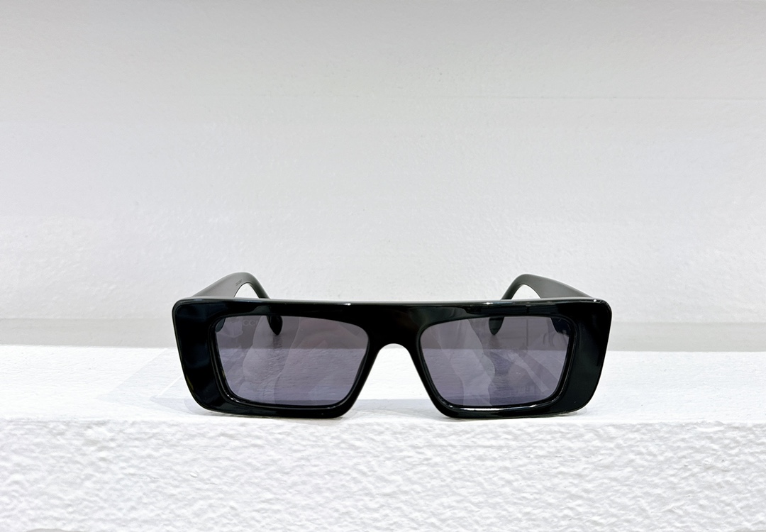 Gucci faux designer sunglasses gg1625s - front