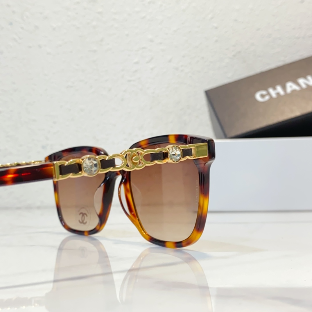 Chanel Replica sunglasses 6811 - side