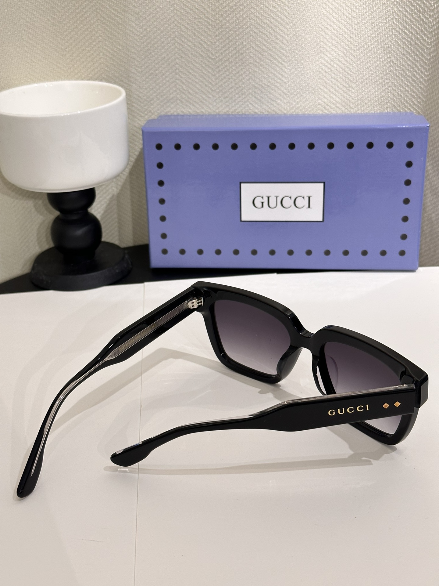 Faux Sunglasses Gucci gg1472s - inside