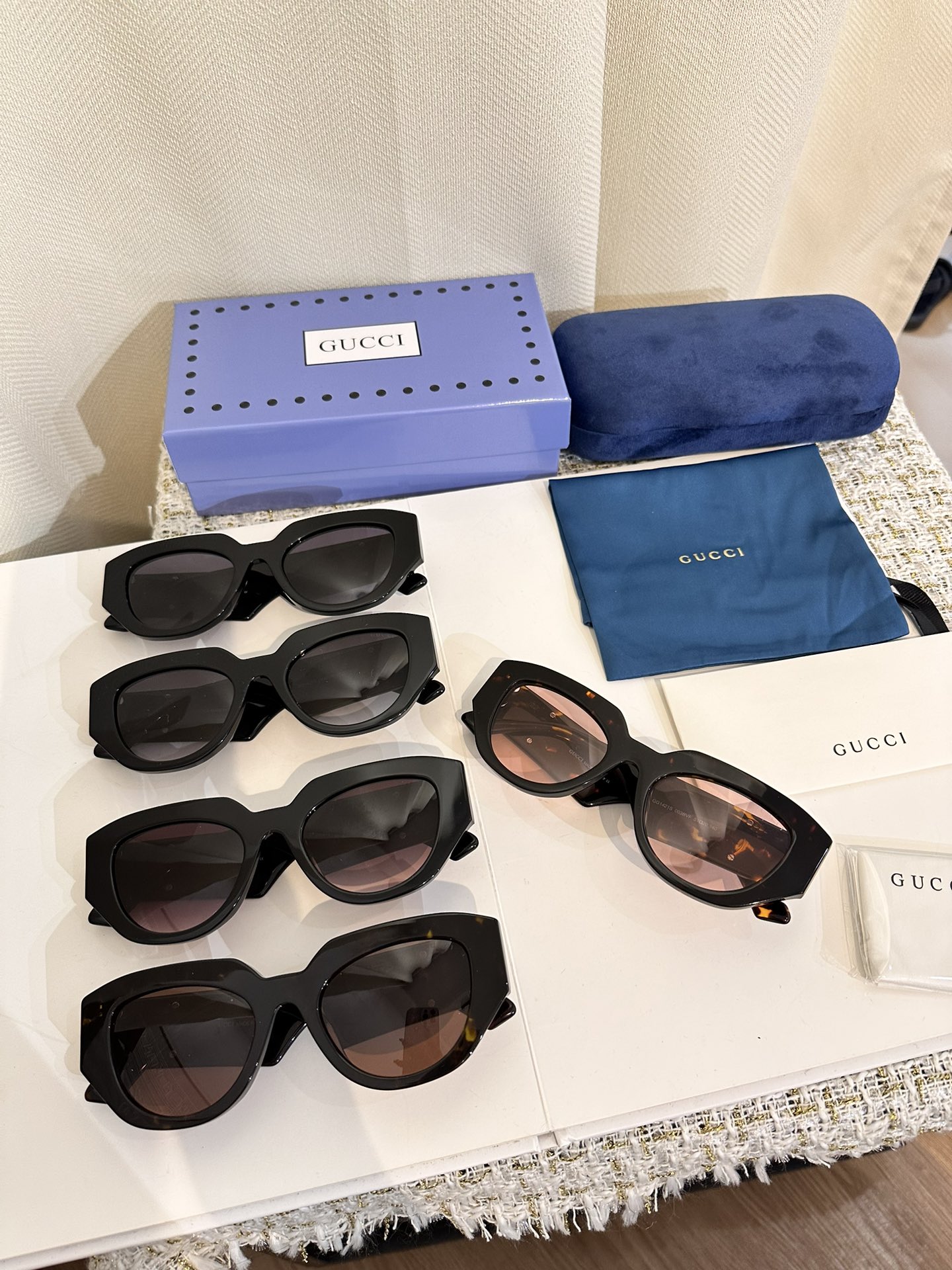 fake gucci shades gg1421s - front