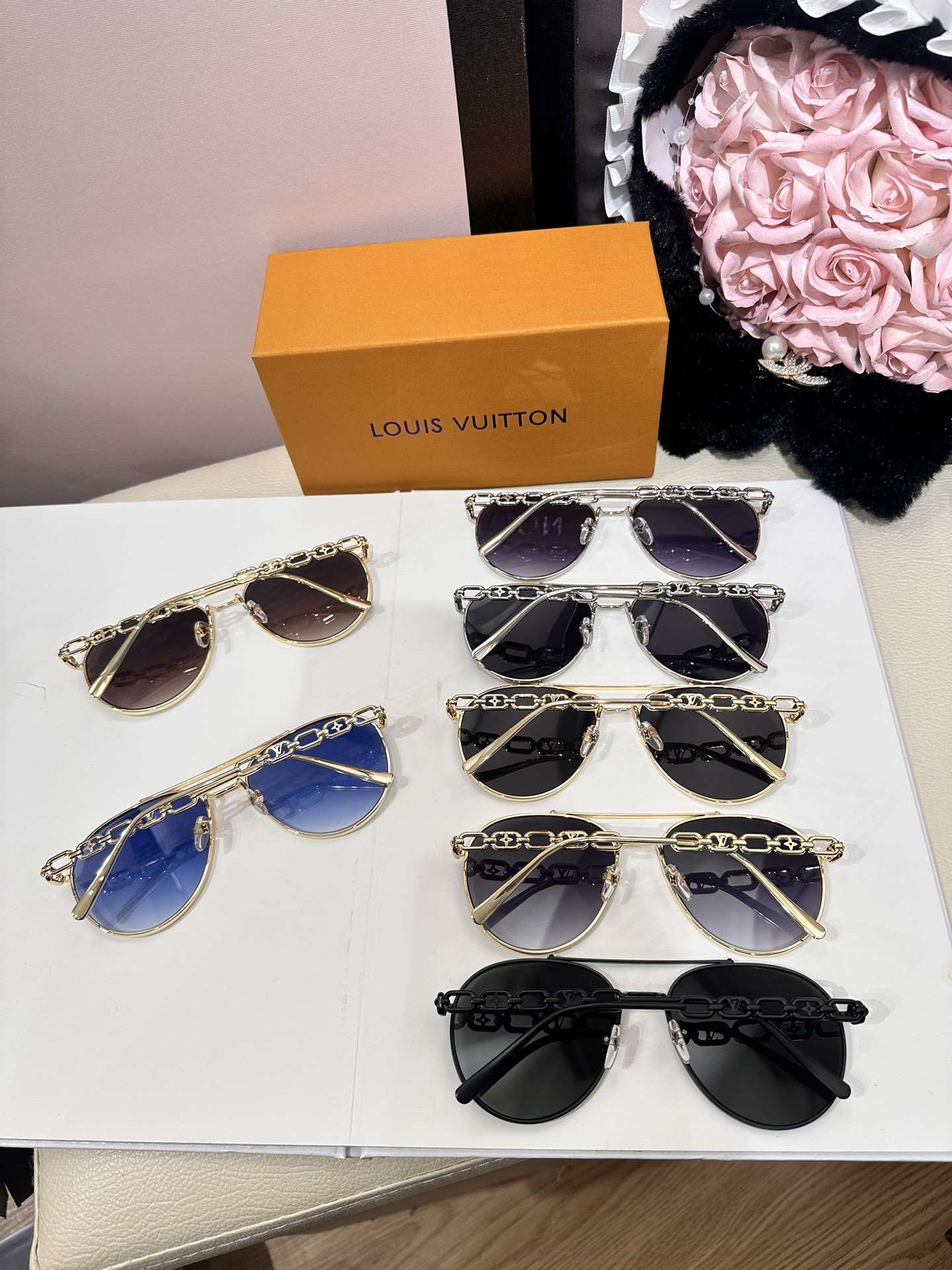 Wholesale Fake L^V Sunglasses Online 1540e - back