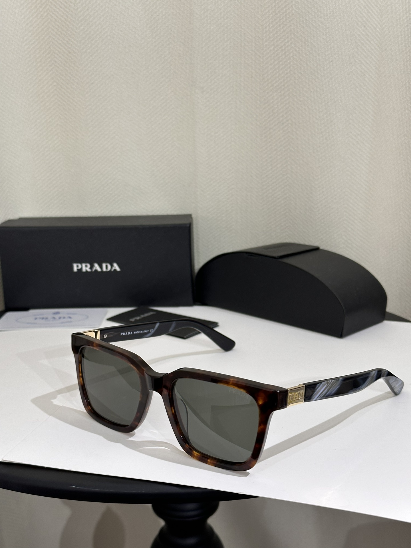 Wholesale replica Prada Sunglasses Online pr59zy - amber