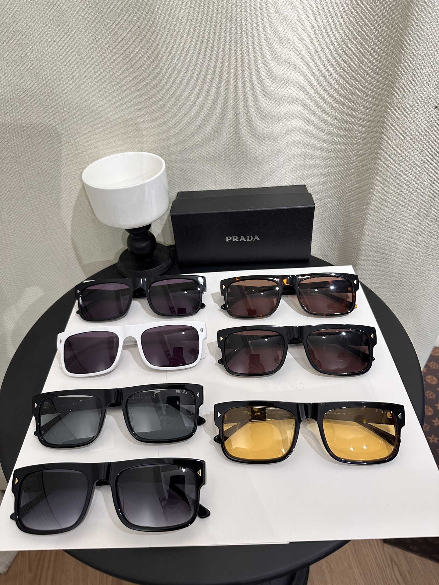 replica prada sunglasses pra10s - front
